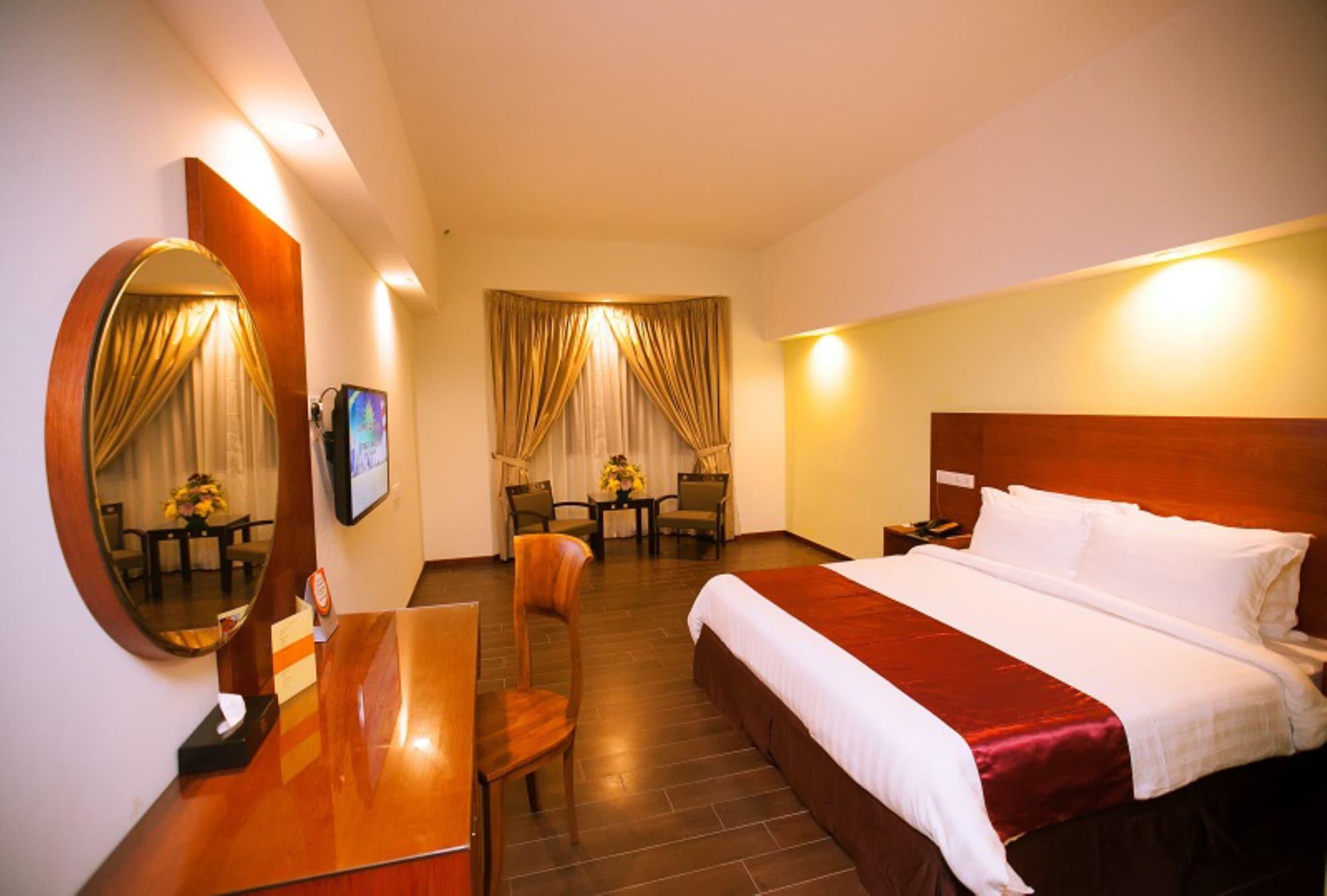 Palm Seremban Hotel Kültér fotó