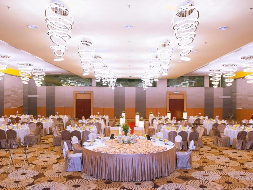 Palm Seremban Hotel Kültér fotó