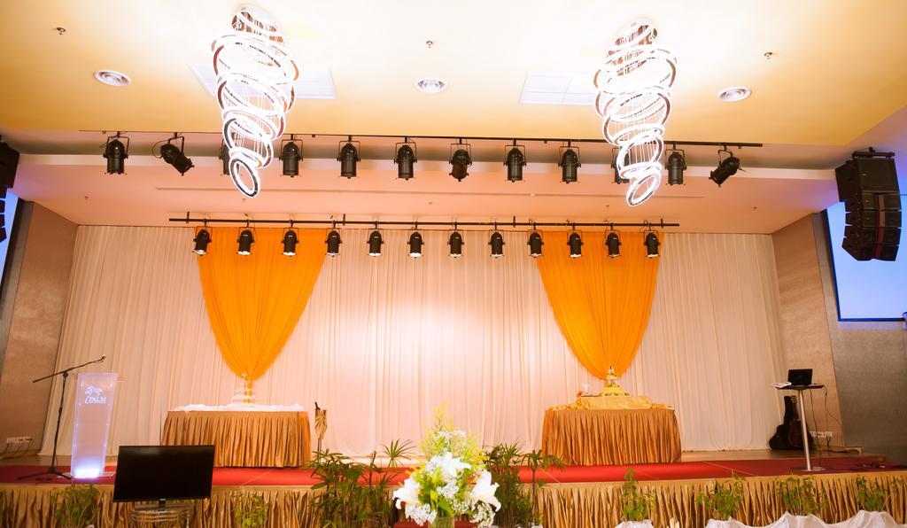 Palm Seremban Hotel Kültér fotó