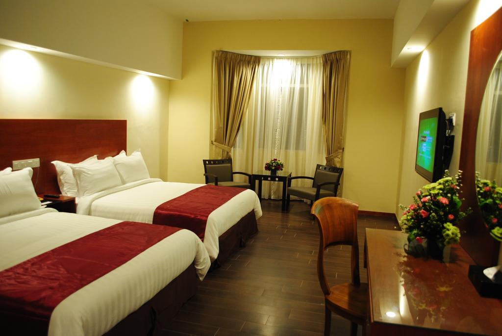 Palm Seremban Hotel Szoba fotó